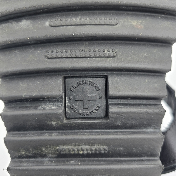 Dr. 'Doc' Martens Blaire Black Leather Sandals, Women's Size 8 - Picture 14 of 16